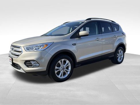Used 2018 Ford Escape SEL image 33