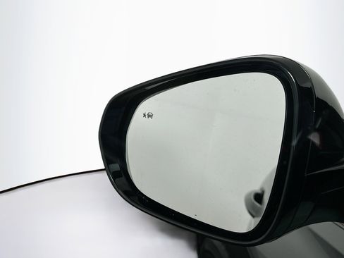 Used 2023 Chevrolet TrailBlazer RS w/ Convenience Package image 16