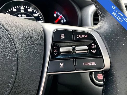 Used 2020 Kia Sorento SX image 27