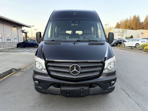 Used 2016 Mercedes-Benz Sprinter 2500 image 4