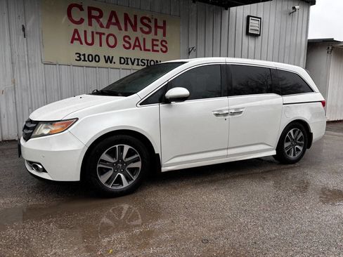 Used 2014 Honda Odyssey Touring image 10