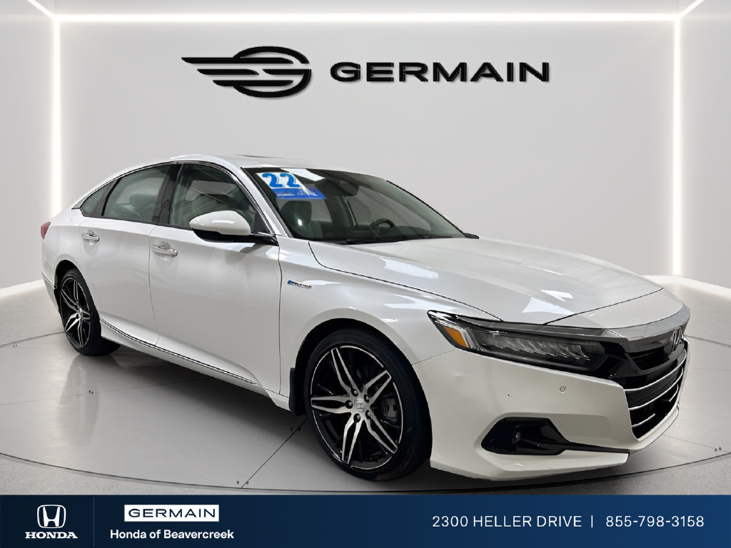 Used 2022 Honda Accord Touring image 2