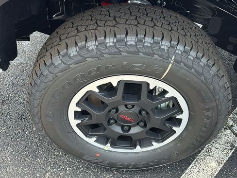 New 2026 Toyota Tacoma TRD Off-Road AWD/4WD image 37
