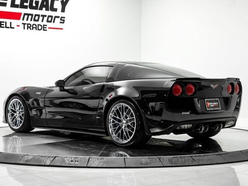 Used 2011 Chevrolet Corvette ZR1 w/ Preferred Equipment Group RWD image 11