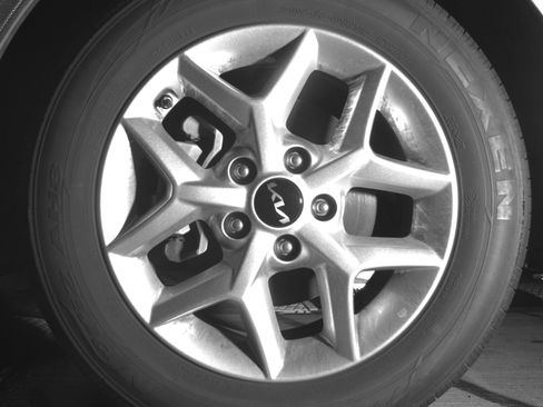 Used 2025 Kia Soul LX w/ LX Technology Package FWD image 12
