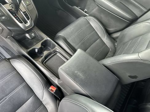 Used 2019 Honda CR-V Touring image 22