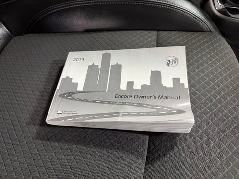 Used 2019 Buick Encore Preferred FWD image 21