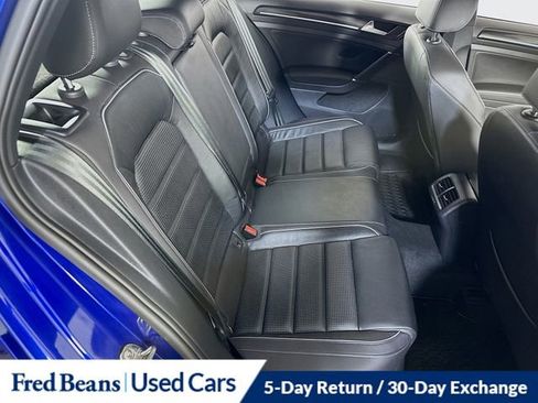 Used 2019 Volkswagen Golf R 4-Door image 12