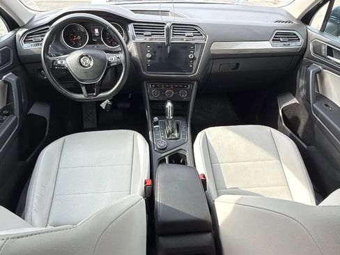 Used 2019 Volkswagen Tiguan SE AWD/4WD image 30