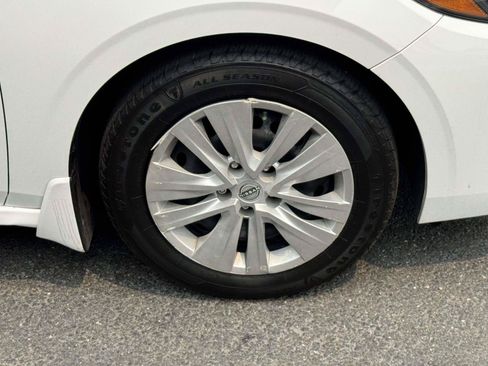 Used 2024 Nissan Sentra S FWD image 6