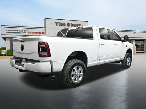 Used 2024 RAM 2500 Big Horn w/ Night Edition AWD/4WD image 5