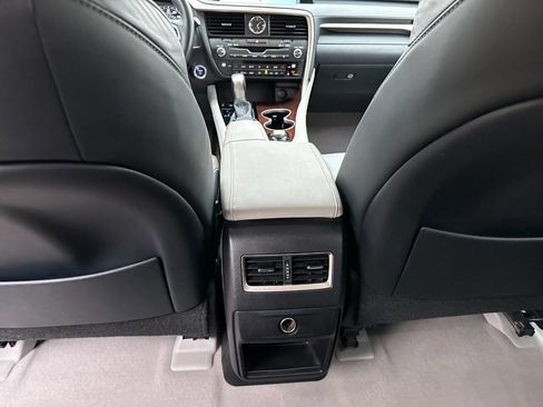 Used 2016 Lexus RX 450h AWD image 20