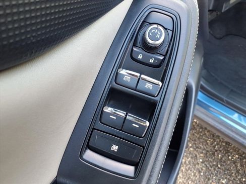 Used 2022 Subaru Forester Limited image 13