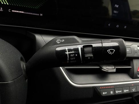 Used 2025 Kia K4 FWD image 37