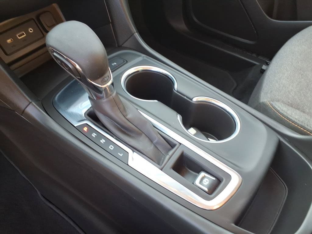 Used 2023 Chevrolet Equinox LT FWD image 32