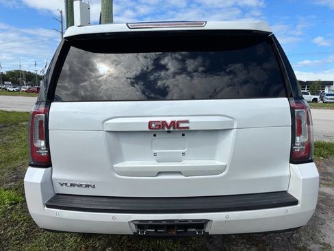 Used 2020 GMC Yukon SLT image 3