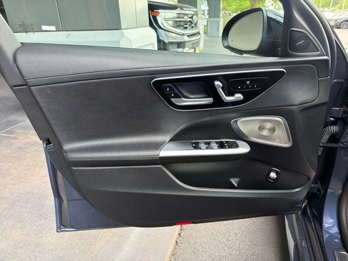 Used 2024 Mercedes-Benz C 300 4MATIC Sedan image 18