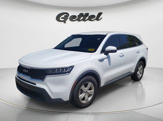 Used 2023 Kia Sorento LX FWD video 1