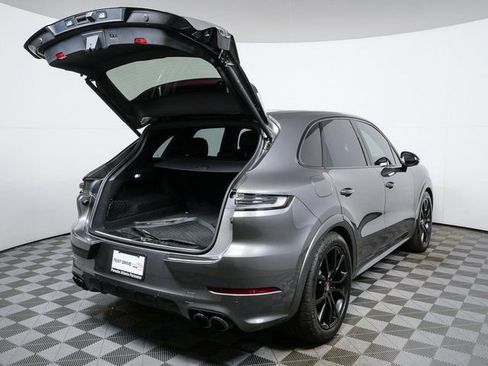 Certified 2025 Porsche Cayenne GTS image 28
