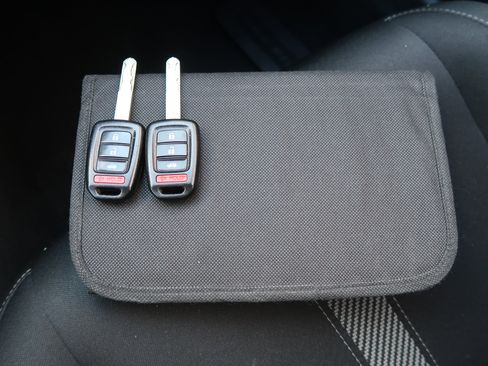 Used 2016 Honda Civic LX image 21