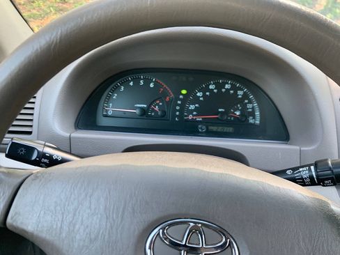 Used 2003 Toyota Camry LE FWD image 12