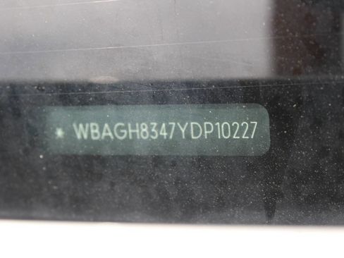Used 2000 BMW 740iL RWD image 10