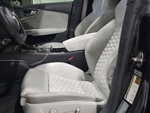 Used 2017 Audi RS 7 Prestige image 23