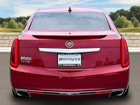 Used 2013 Cadillac XTS Luxury w/ Driver Awareness Package FWD image 4