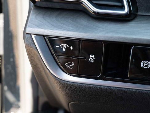 Certified 2023 Kia Sportage X-Line w/ X-Line Premium Package image 19