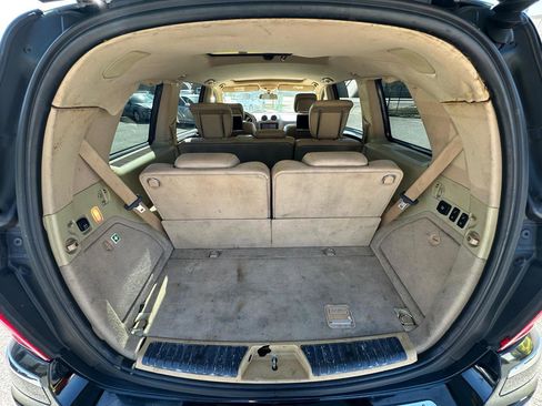 Used 2011 Mercedes-Benz GL 450 4MATIC image 11