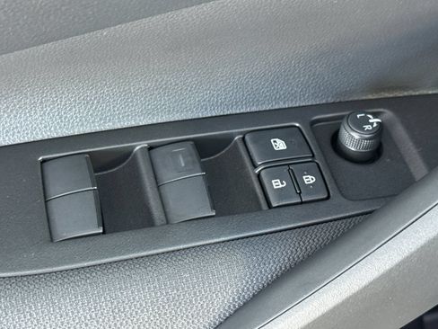 New 2026 Toyota Corolla SE FWD image 12