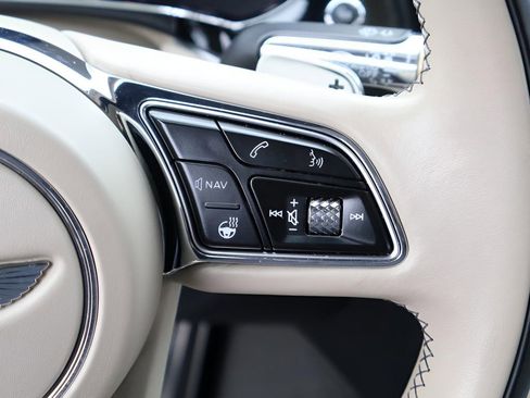 Used 2022 Bentley Continental GT AWD/4WD image 34