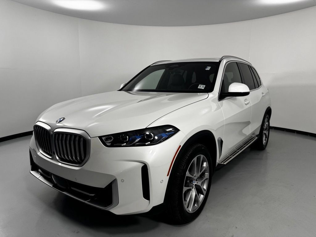 Used 2026 BMW X5 xDrive40i w/ Premium Package AWD/4WD image 3
