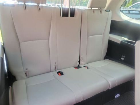 Certified 2024 Toyota Grand Highlander XLE FWD image 29