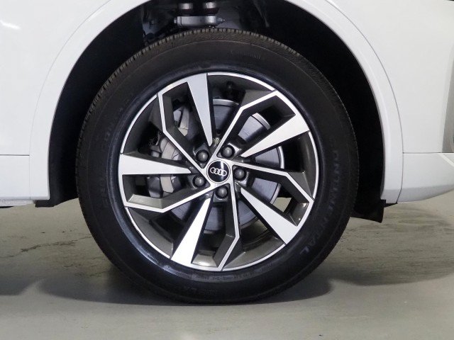 Used 2023 Audi Q5 2.0T Premium Plus w/ S Line w/ Premium Plus Package AWD/4WD image 43