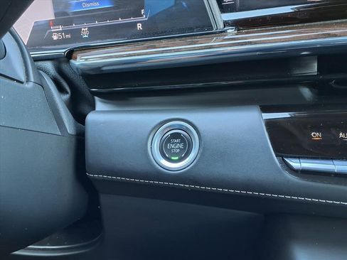 Used 2022 Cadillac Escalade ESV Sport Platinum image 36