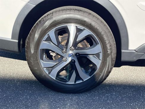 Used 2022 Subaru Outback Limited image 9
