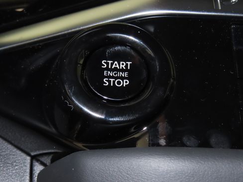 New 2026 Nissan Pathfinder SV image 30