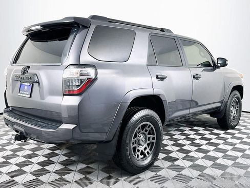 Used 2021 Toyota 4Runner Venture image 26
