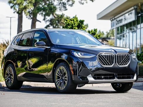 New 2026 BMW X3 xDrive30 w/ Premium Package image 1