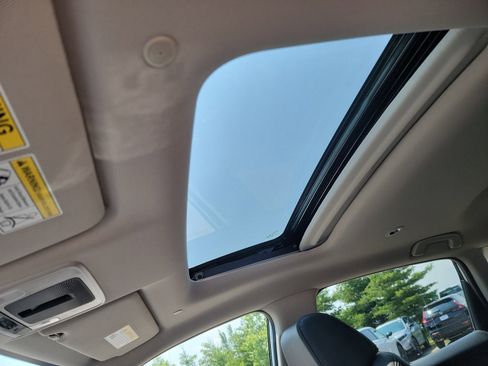 New 2026 Honda HR-V EX-L image 21