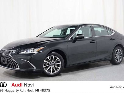 Used 2023 Lexus ES 250 w/ Premium Package