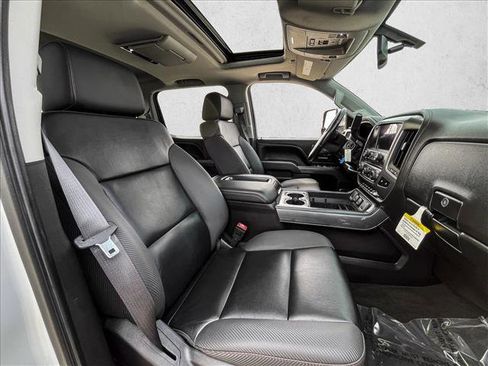 Used 2015 GMC Sierra 3500 SLT w/ Duramax Plus Package AWD/4WD image 21