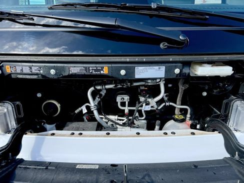 Used 2024 Chevrolet Brightdrop 600 w/ Battery Pack, Max Range AWD/4WD image 15
