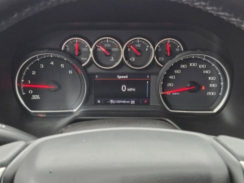 Used 2021 Chevrolet Suburban LS AWD/4WD image 18