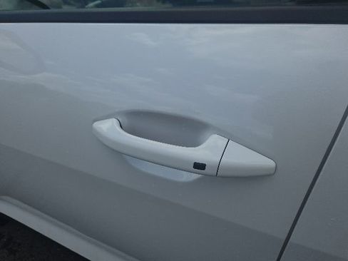 Used 2025 Kia K4 FWD image 16