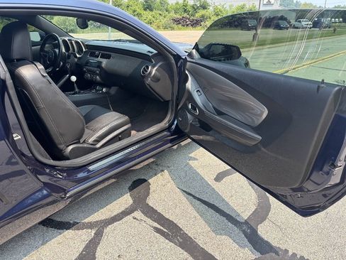 Used 2010 Chevrolet Camaro SS w/ RS Package RWD image 16