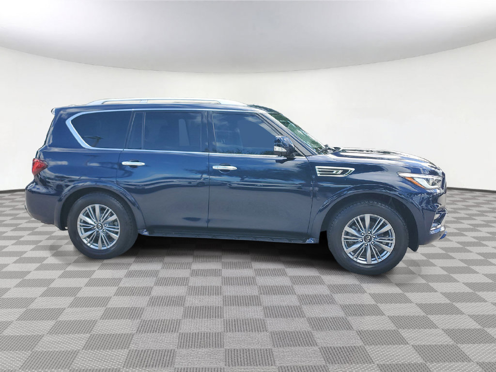 Used 2021 INFINITI QX80 Luxe w/ All-Season Package RWD image 3