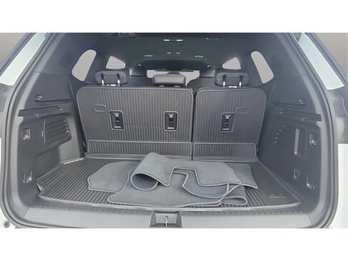 New 2026 GMC Acadia Elevation w/ Elevation Premium Package image 14