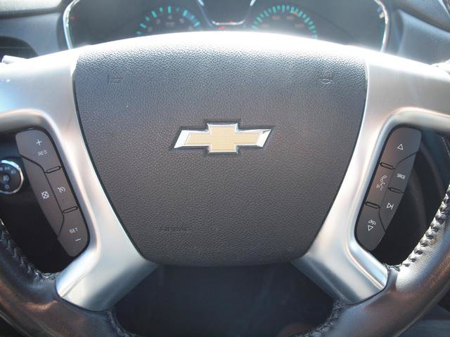 Used 2017 Chevrolet Traverse LT AWD/4WD image 10